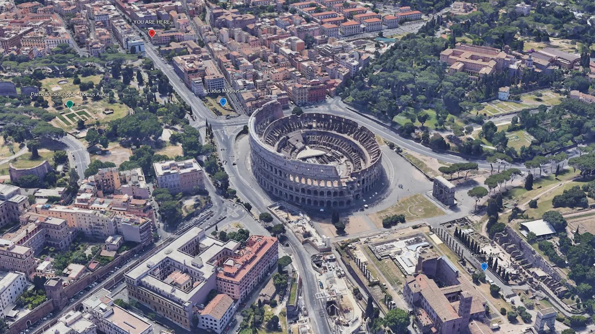 Apartment Suite & Outdoor Patio - Colosseum & Fori Imperiali Rome
