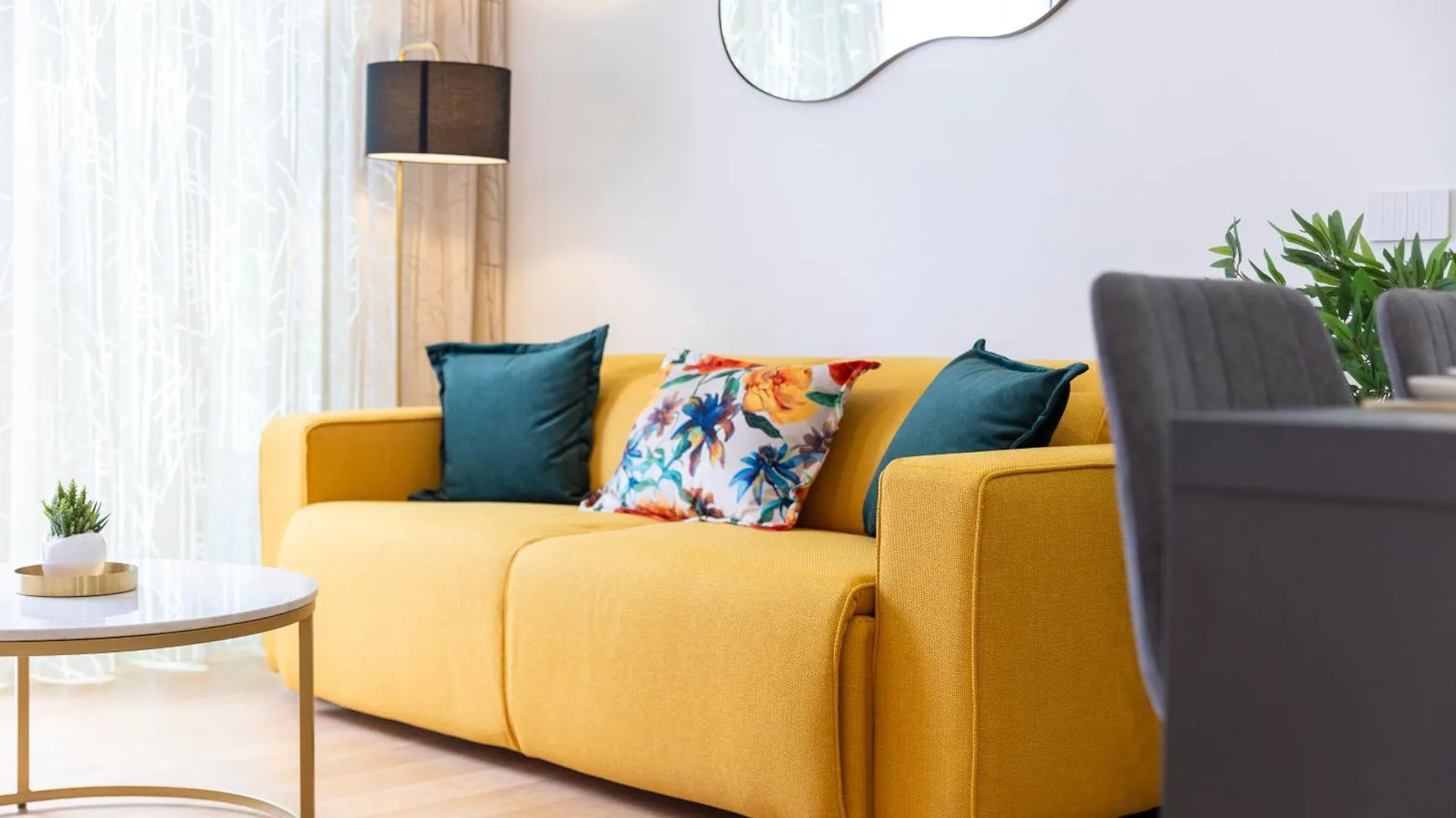 Suite & Outdoor Patio - Colosseum & Fori Imperiali Rome Italy