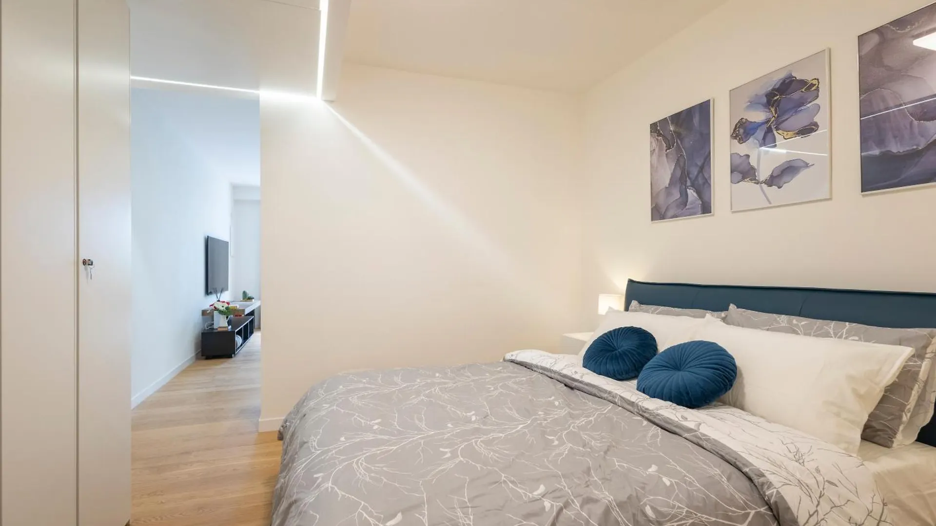 Suite & Outdoor Patio - Colosseum & Fori Imperiali Rome 0*,